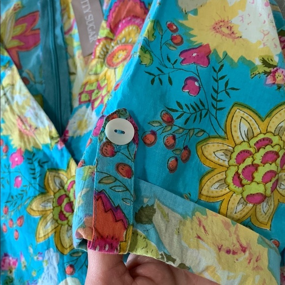 PLUM PRETTY SUGAR Floral V-Neck Romper - Picture 7 of 11